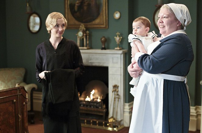 Downton Abbey - Season 4 - Schatten des Todes - Filmfotos - Joanne Froggatt, Di Botcher