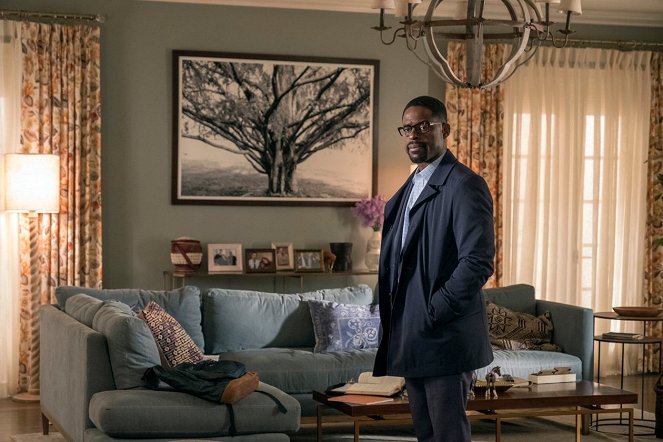 This Is Us - Season 3 - Her - Photos - Sterling K. Brown
