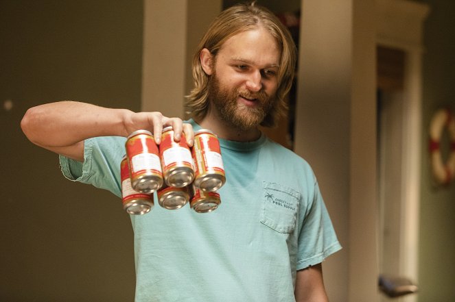 Lodge 49 - Otchłań oceanu - Z filmu - Wyatt Russell