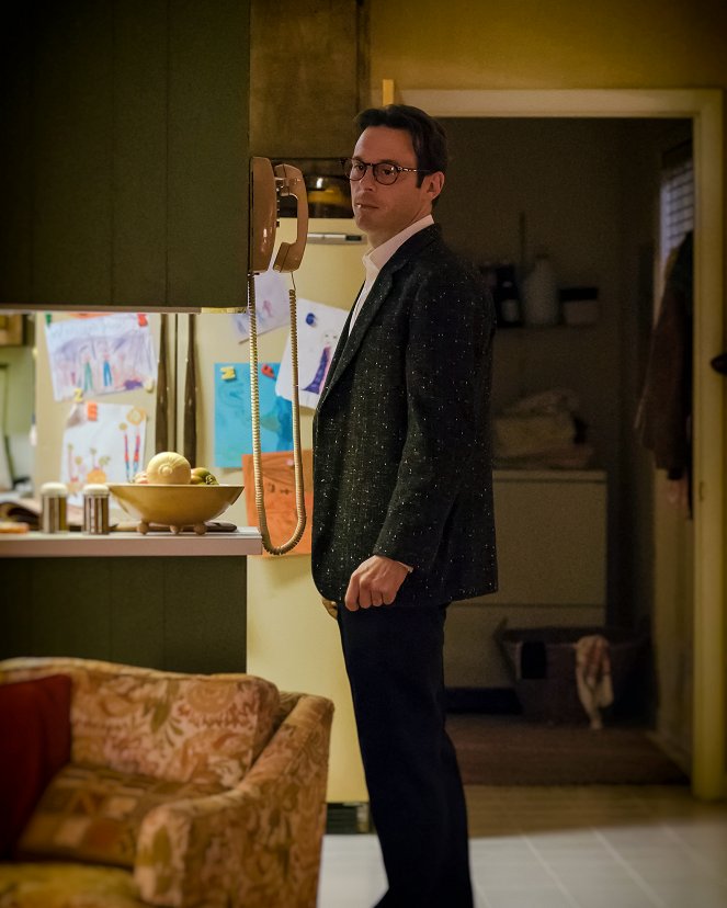 Halt and Catch Fire - SETI - Photos - Scoot McNairy