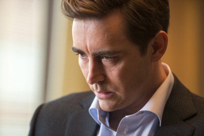 Halt and Catch Fire - Season 2 - Play with Friends - Van film - Lee Pace