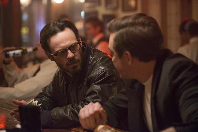 Halt and Catch Fire - Play with Friends - Photos - Scoot McNairy
