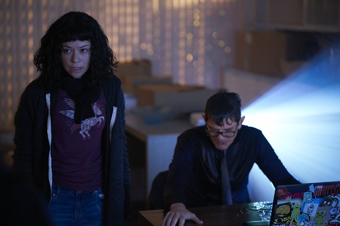 Orphan Black - From Instinct to Rational Control - Van film - Tatiana Maslany, James Frain