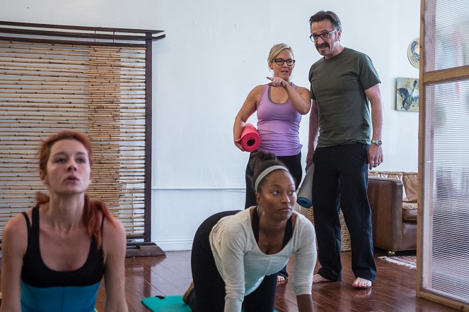 Maron - Season 2 - Yoga Teacher - Photos - Rachael Harris, Marc Maron