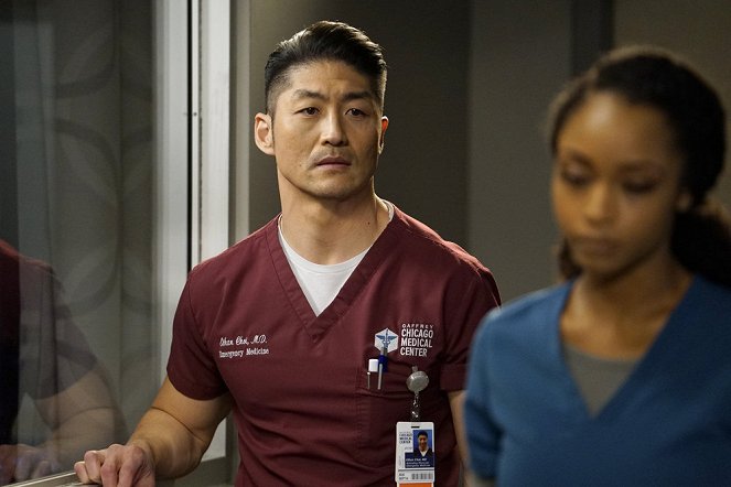 Nemocnice Chicago Med - The Space Between Us - Z filmu - Brian Tee