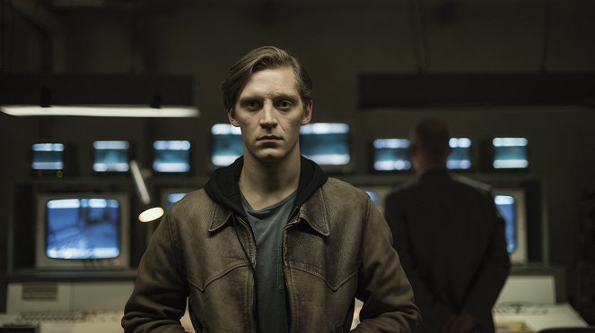 Deutschland 86 - Chickenfeed - Filmfotos