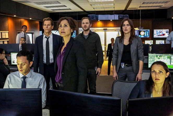 The Following - Season 3 - Boxed In - Photos - Kevin Bacon, Valerie Cruz, Shawn Ashmore, Jessica Stroup