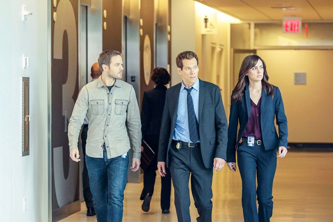 The Following - Exposed - Photos - Shawn Ashmore, Kevin Bacon, Jessica Stroup