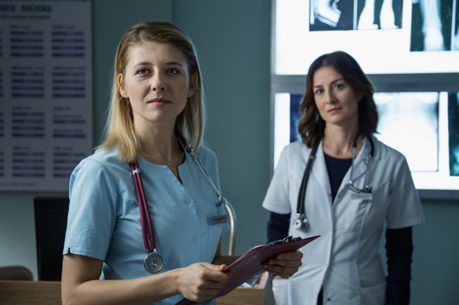 Diagnoza - Season 2 - Episode 4 - Photos - Anna Smołowik, Maja Ostaszewska