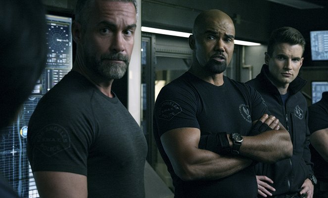 S.W.A.T. - Prendre sous son aile - Film - Jay Harrington, Shemar Moore, Alex Russell