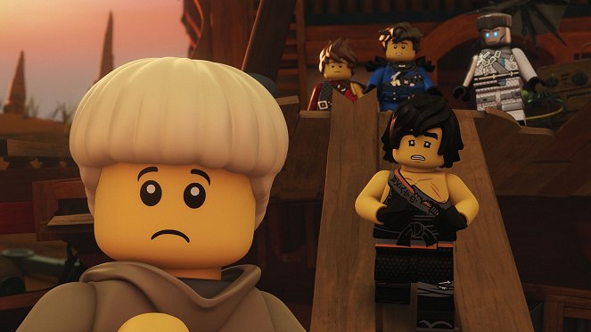 LEGO Ninjago : Les maîtres du Spinjitzu - Traqués - La Mère de tous les dragons - Film