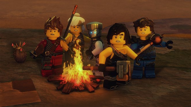 LEGO Ninjago: Masters of Spinjitzu - The Gilded Path - Van film