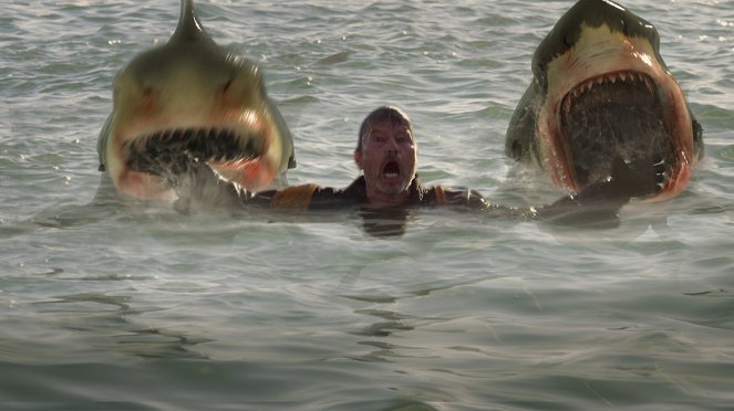 El imperio de los tiburones - De la película