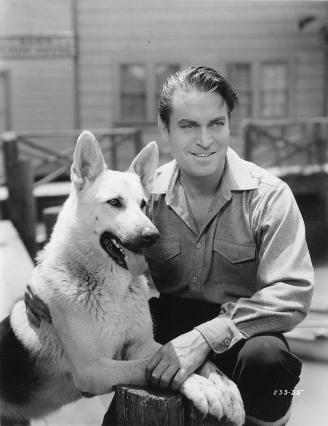 Chester Morris