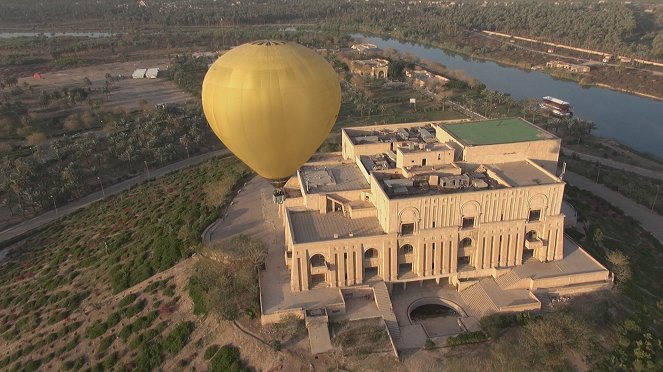 Balloons over Babylon - Photos