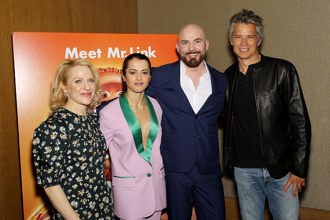 Huippujengi Himalajalla - Tapahtumista - New York Premiere of LAIKA Studios’ "MISSING LINK" Presented by Annapurna Pictures at the Regal Cinemas Battery Park 11 on April 07, 2019 - Arianne Sutner, Amrita Acharia, Chris Butler, Timothy Olyphant