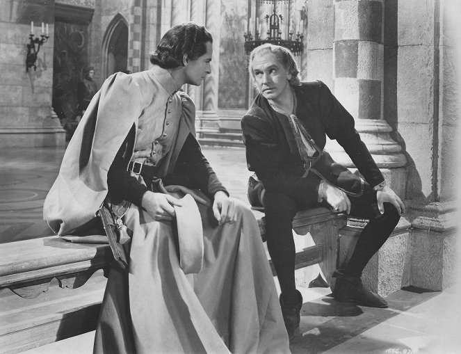 Christopher Columbus - De filmes - Derek Bond, Fredric March