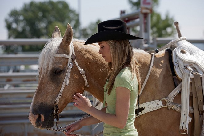 Heartland - Paradies für Pferde - Season 5 - Ein neues Zuhause - Filmfotos - Amber Marshall