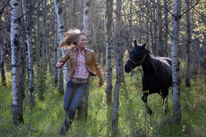 Heartland - Paradies für Pferde - Season 5 - Schlaflose Nächte - Filmfotos - Amber Marshall