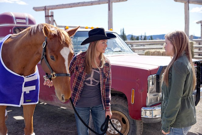 Heartland - Paradies für Pferde - Season 5 - Vaterschaft - Filmfotos - Amber Marshall