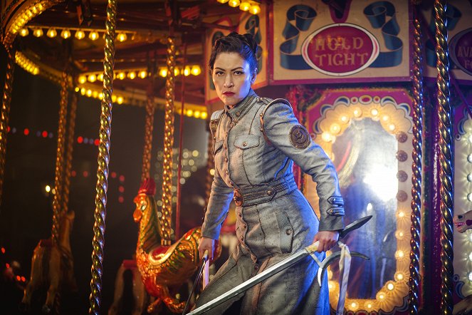 Into the Badlands - Chapter XXVIII: Cobra Fang, Panther Claw - Photos - Eleanor Matsuura