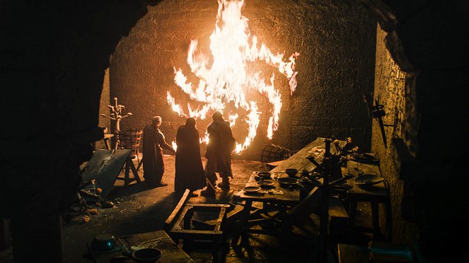 Game of Thrones - Season 8 - Winterfell - Van film