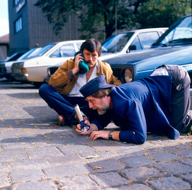 Zur Freiheit - Brilliantenfieber - Filmfotos