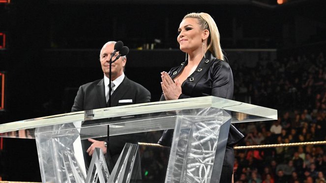 WWE Hall of Fame 2019 - Photos - Bret Hart, Natalie Neidhart