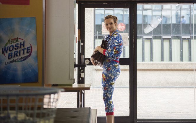 Killing Eve - Nice and Neat - Photos - Jodie Comer