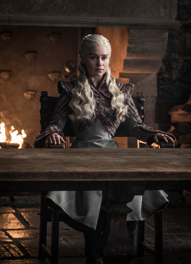 Game Of Thrones - Ein Ritter der Sieben Königslande - Filmfotos - Emilia Clarke