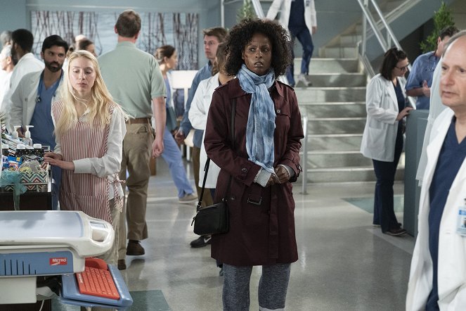 Grey's Anatomy - Silent All These Years - Photos - Khalilah Joi