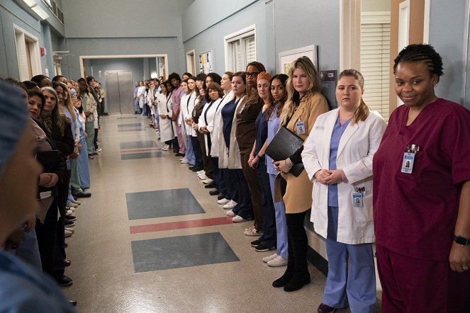 Grey's Anatomy - Season 15 - Silent All These Years - Photos - Jaicy Elliot