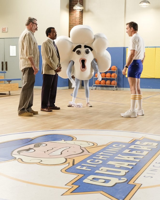Schooled - Glascott Mascot - Do filme - Tim Meadows, Bryan Callen