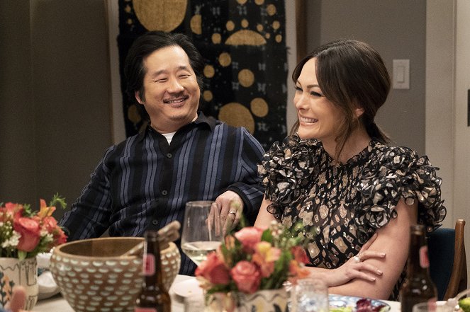 Splitting Up Together - Welcome Home - Photos - Bobby Lee, Lindsay Price