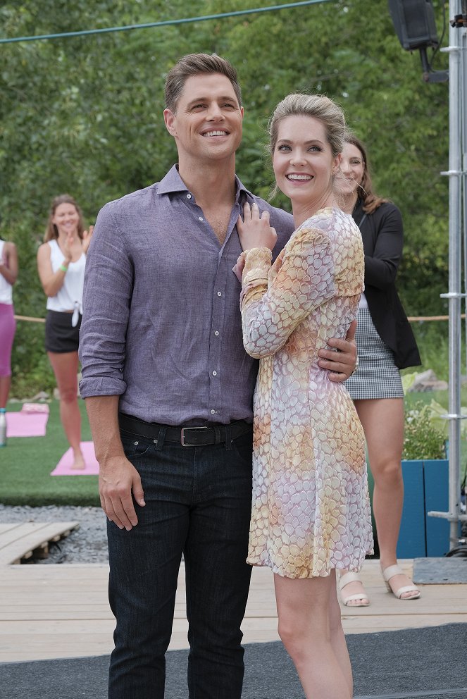 The Bold Type - The New Normal - Photos - Sam Page, Meghann Fahy