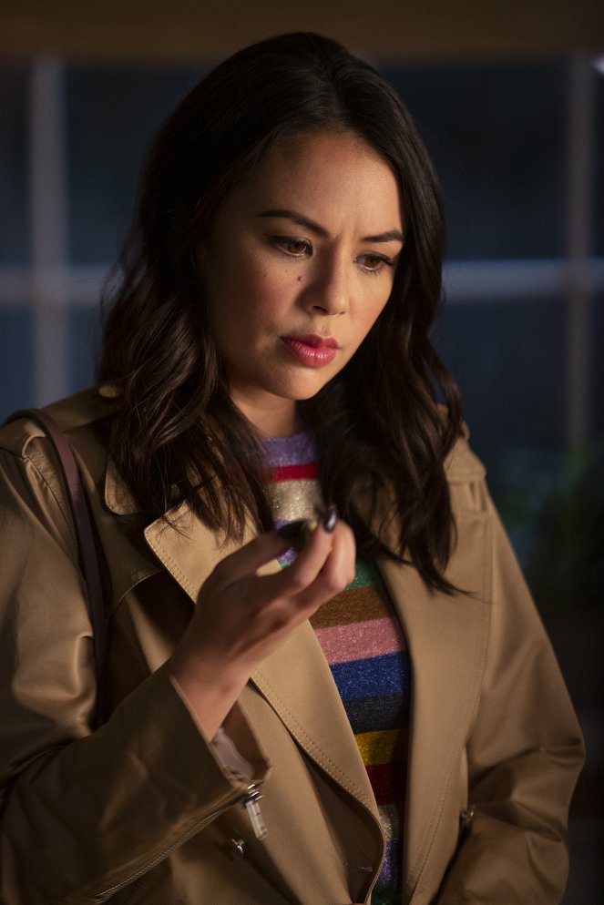 Pretty Little Liars: The Perfectionists - The Patchwork Girl - Van film - Janel Parrish