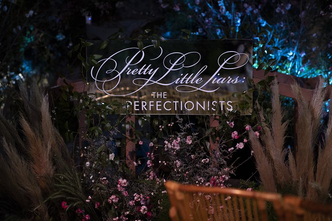 Słodkie kłamstewka: Perfekcjonistki - Z imprez - Cast and crew of Freeform’s new original series “Pretty Little Liars: The Perfectionists” celebrated the series premiere with a screening and immersive event in Hollywood