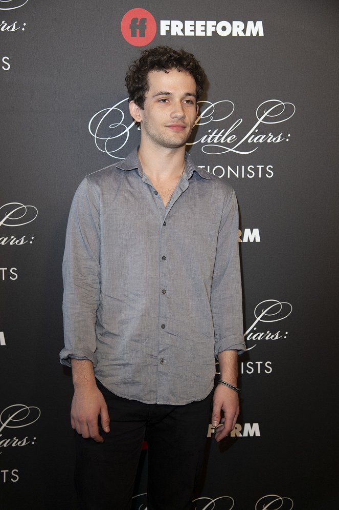 Pretty Little Liars: The Perfectionists - Events - Cast and crew of Freeform’s new original series “Pretty Little Liars: The Perfectionists” celebrated the series premiere with a screening and immersive event in Hollywood - Eli Brown