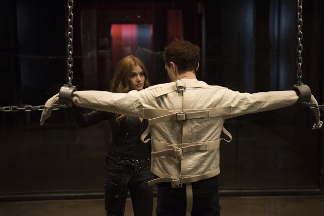 Shadowhunters: The Mortal Instruments - The Beast Within - Photos