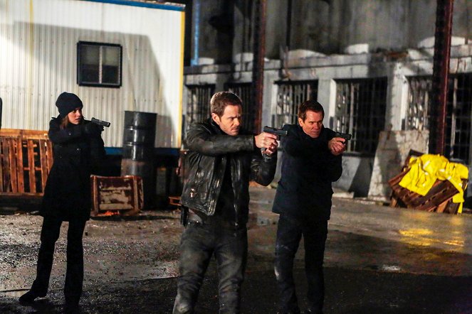 The Following - Season 3 - A Hostile Witness - Photos - Jessica Stroup, Shawn Ashmore, Kevin Bacon