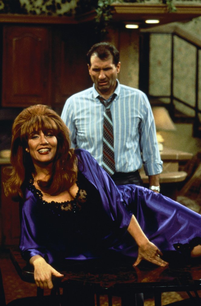Married with Children - Season 7 - What I Did for Love - Van film - Katey Sagal, Ed O'Neill