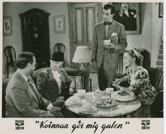 Kvinnan gör mig galen - Lobby Cards - Elsa Ebbesen, Curt Masreliez, Margareta Fahlén