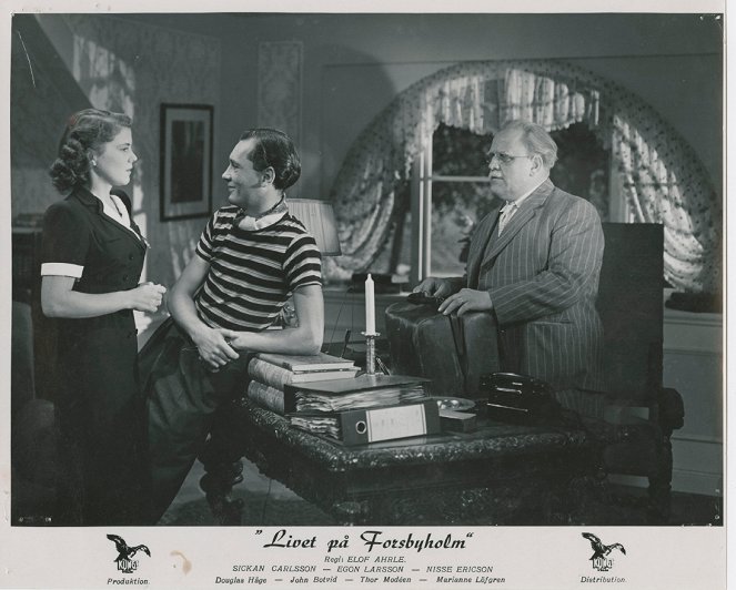 Life at Forsbyholm Manor - Lobby Cards - Sickan Carlsson, Douglas Håge