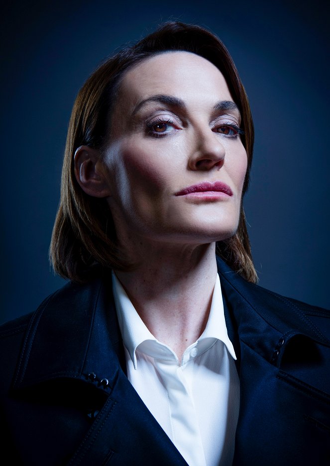 Bancroft - Promoción - Sarah Parish