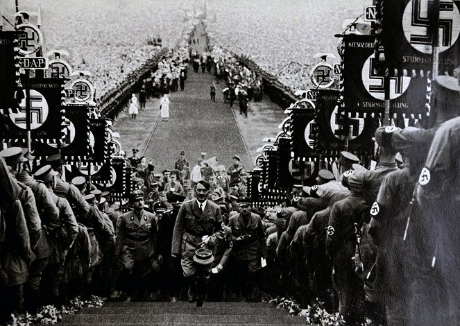 Fordulópont - Filmfotók - Adolf Hitler