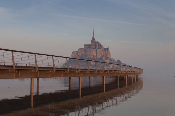 Mont Saint-Michel: Resistance Through The Ages - De filmes