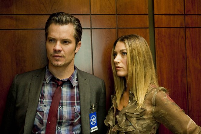 Justified - The Life Inside - Photos - Timothy Olyphant, Natalie Zea