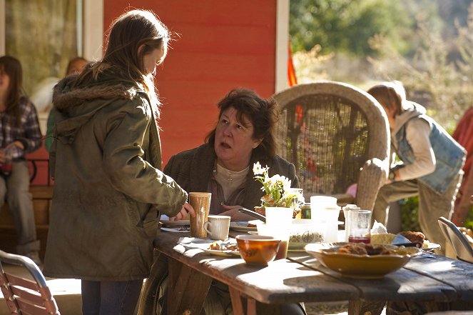 Justified - Season 2 - For Blood or Money - Photos - Margo Martindale