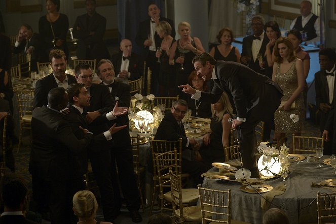 The Art of More - The Card Players - Photos - Christian Cooke, Dennis Quaid