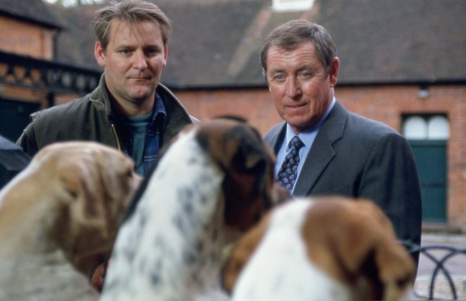 Midsomer Murders - Season 5 - A Worm in the Bud - Van film
